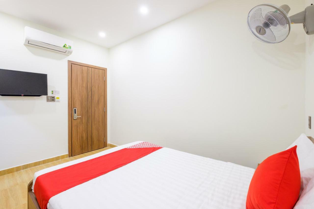 Oyo 212 Luxury Hotel Da Nang Exterior photo