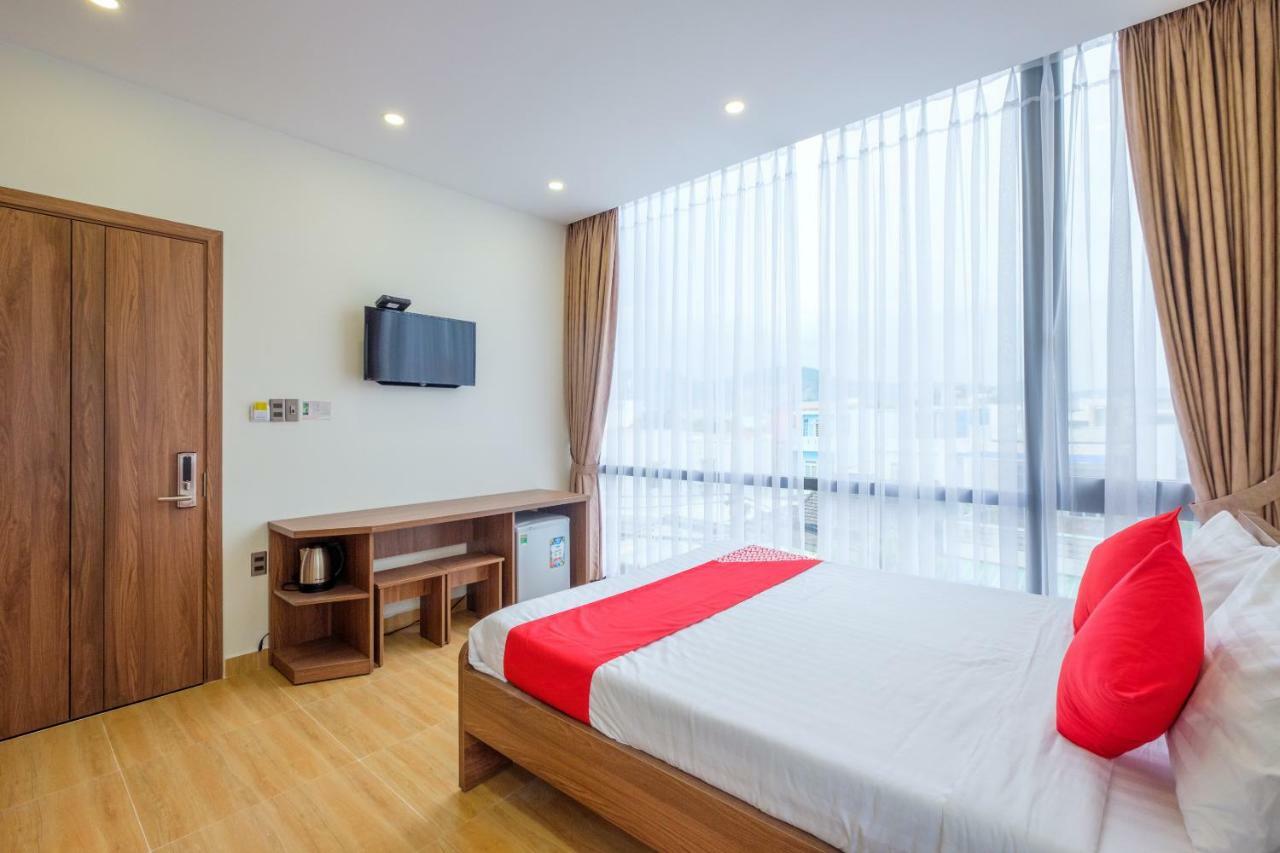 Oyo 212 Luxury Hotel Da Nang Exterior photo