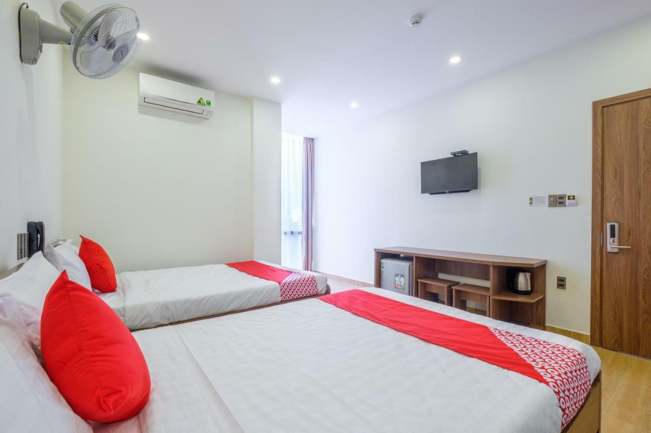 Oyo 212 Luxury Hotel Da Nang Exterior photo